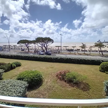 Georges De Didonne - Face A La - Etoile De Apartmán